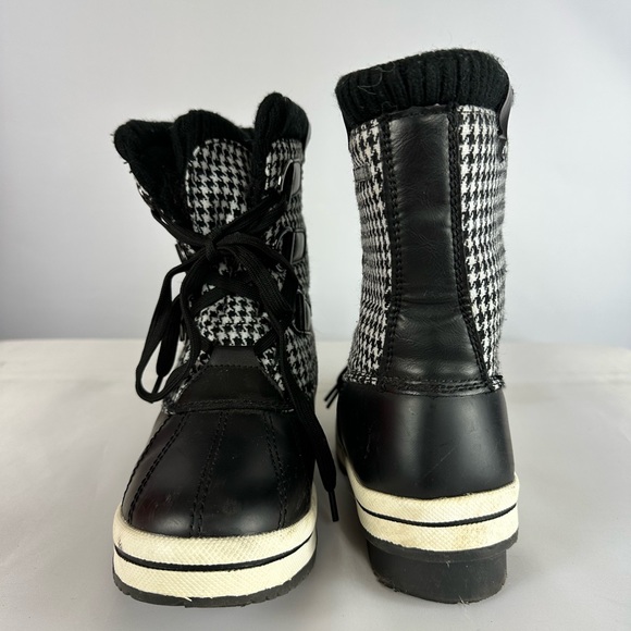 London Fog Winter Boots Size 7 - Picture 2 of 7